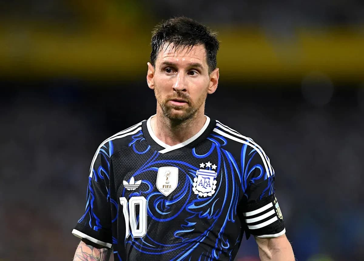 Lionel Messi en partido con camiseta argentina
