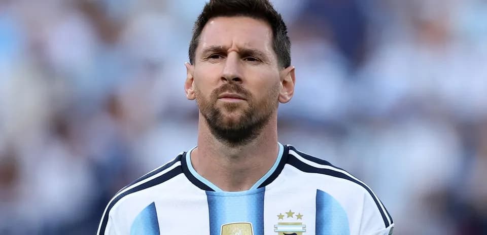 Jugador de Argentina en uniforme durante partido