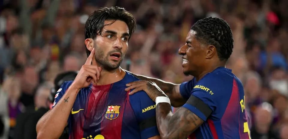 Jugadores de FC Barcelona celebrando un gol