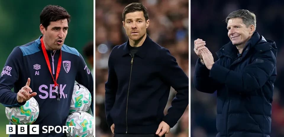 Tres entrenadores en diferentes situaciones de fútbol