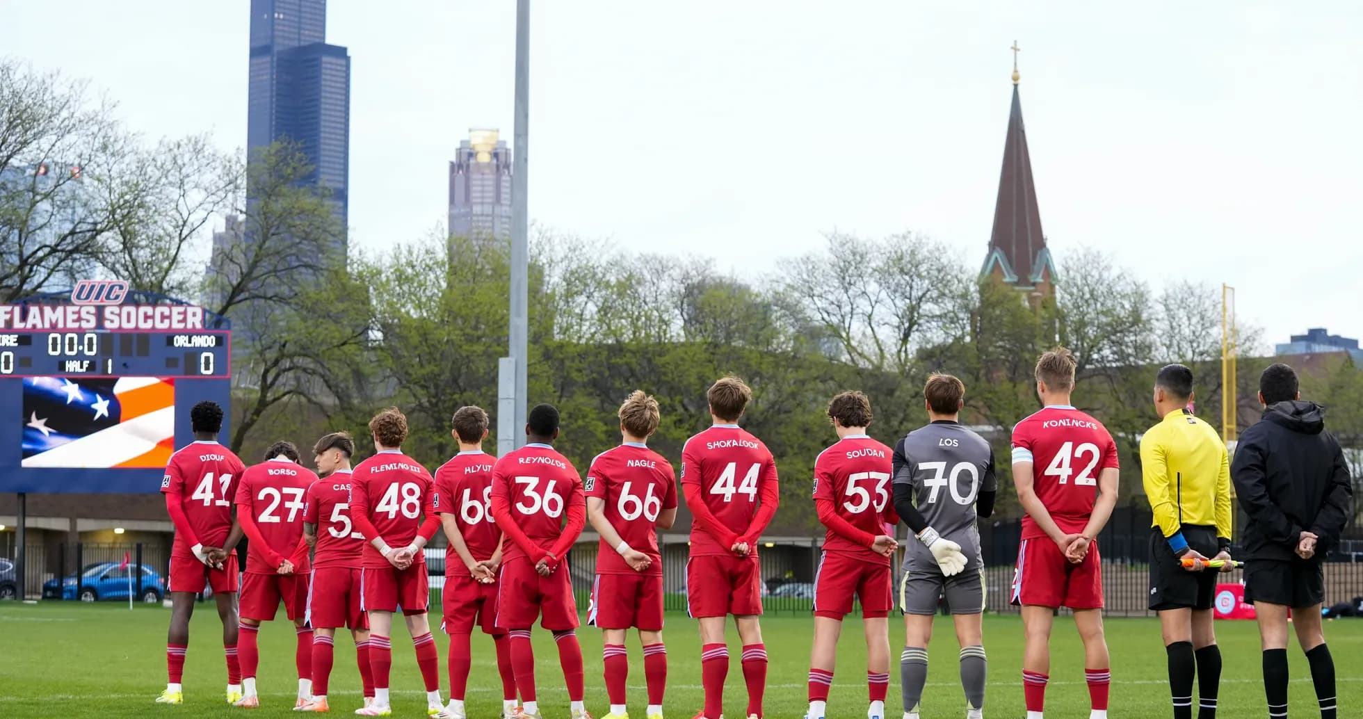 Jugadores de Chicago Fire II en formación