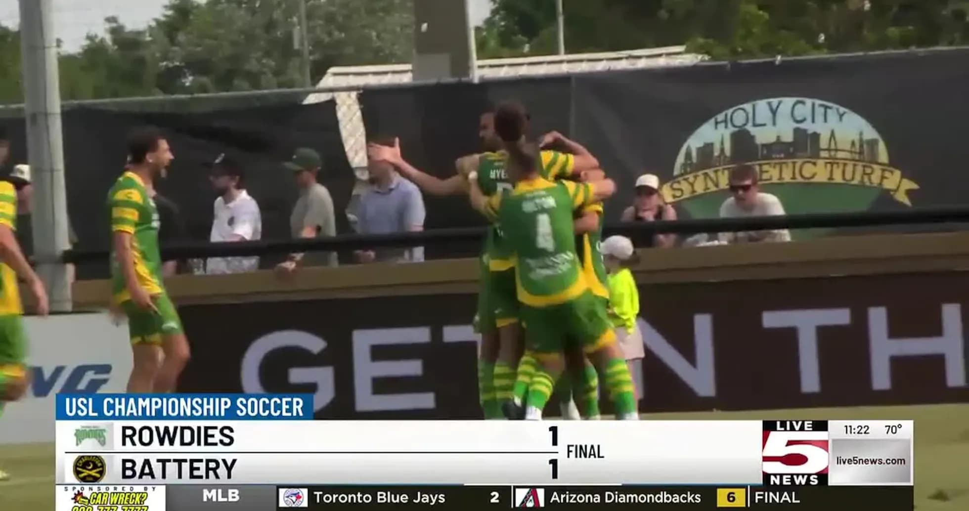 Jugadores celebrando un gol del Rowdies