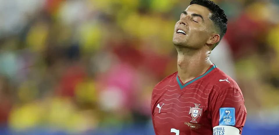 Cristiano Ronaldo lamentando durante un partido