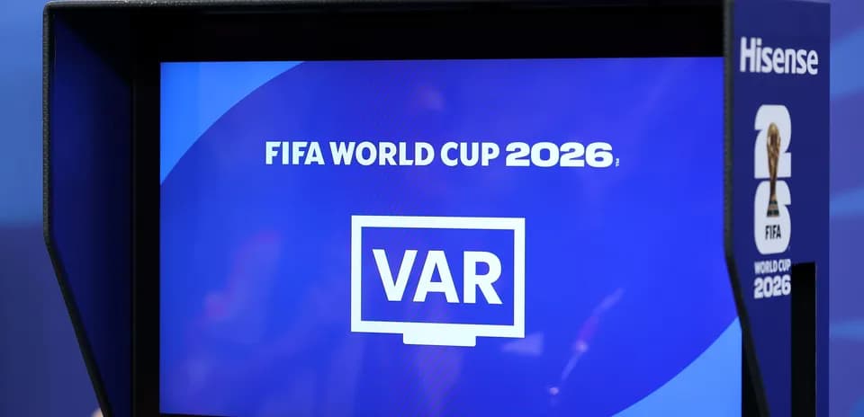 Pantalla VAR del Mundial de FIFA 2026