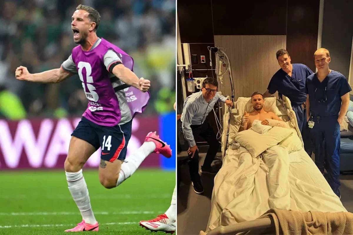 Jugador celebrando gol y después en hospital con médicos