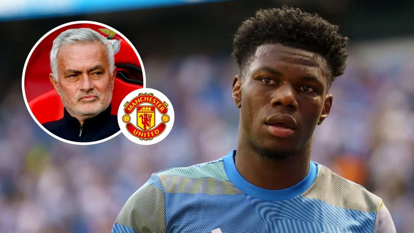 Jugador con camiseta de portero y logo de Manchester United