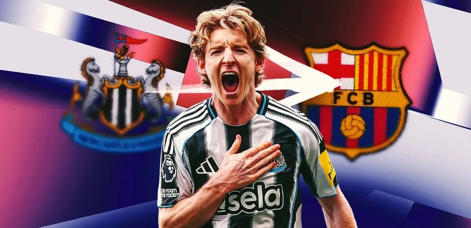 Jugador de Newcastle celebrando con camisetas de Barça