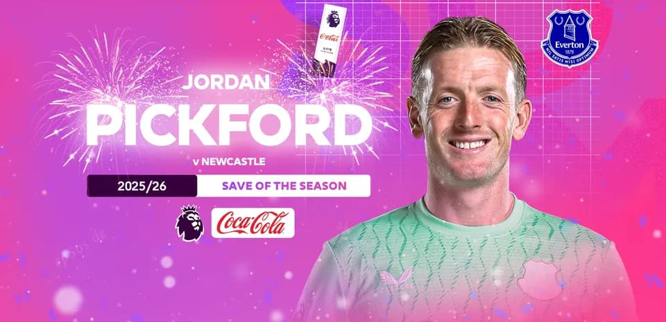 Jordan Pickford con camiseta de Everton, anunciando premio