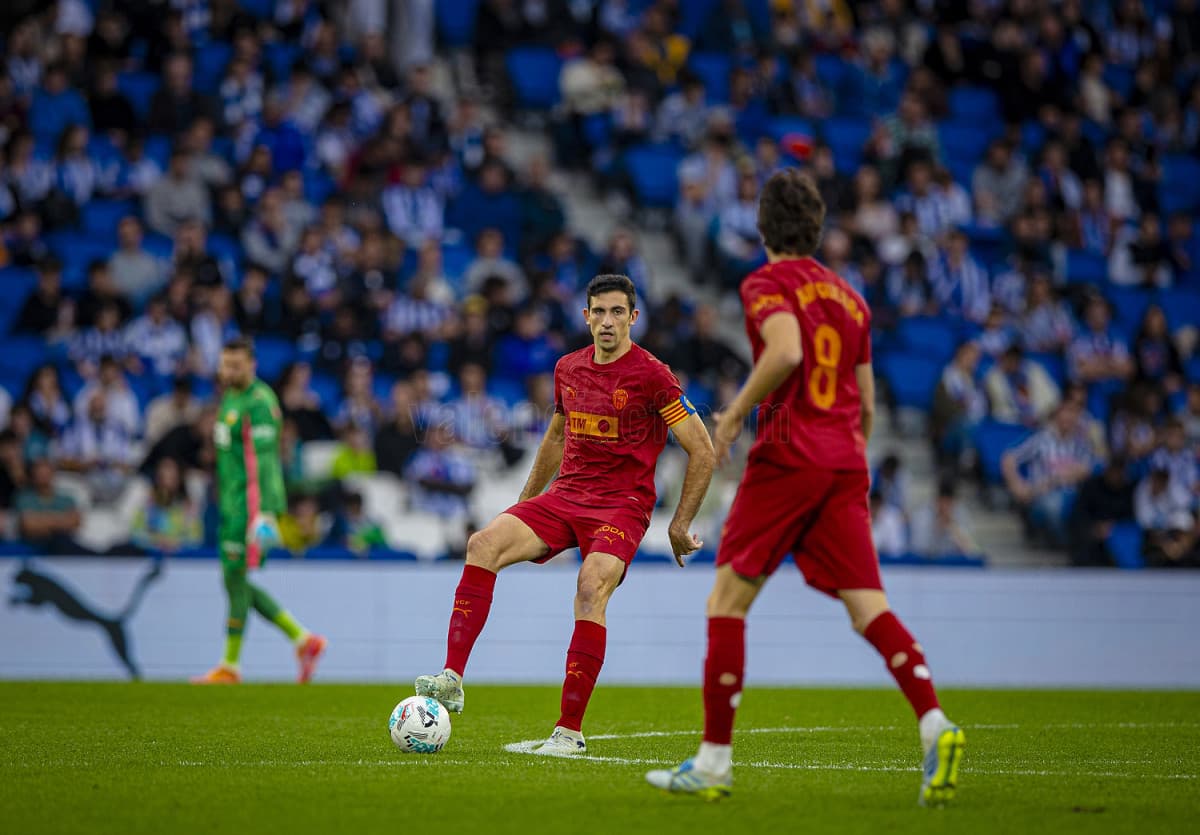 Jugadores de Valencia en partido contra Real Sociedad