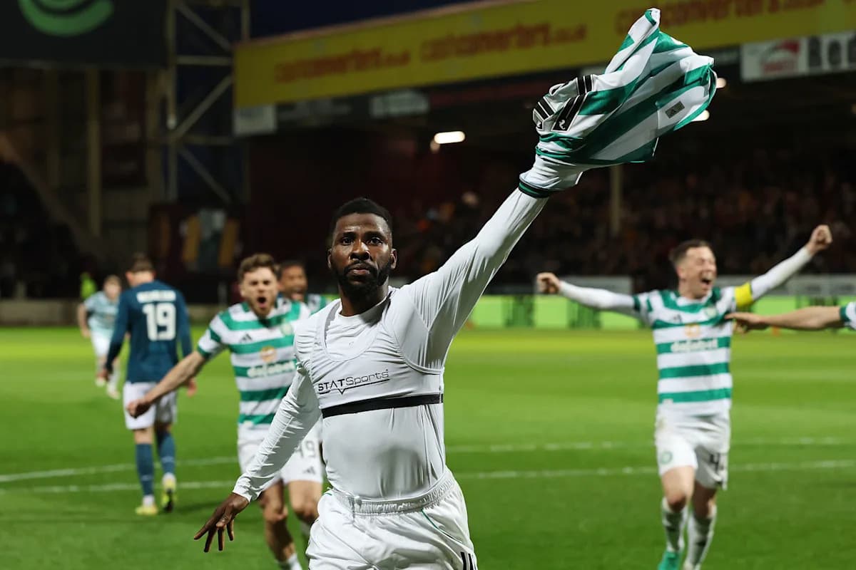 Jugador de Celtic celebrando un gol en el partido