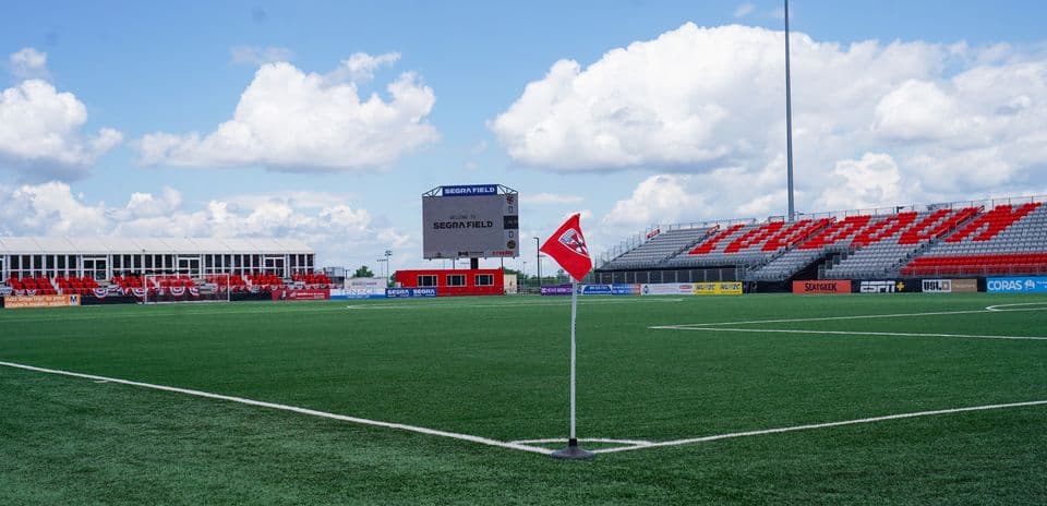 Campo de fútbol Segra Field vacío