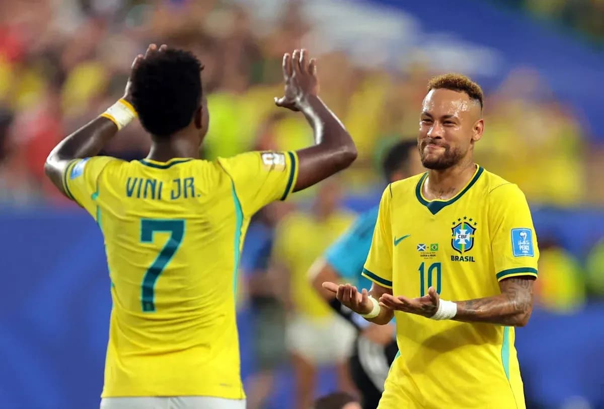 Neymar y Vinícius Jr. celebrando en partido de Brasil