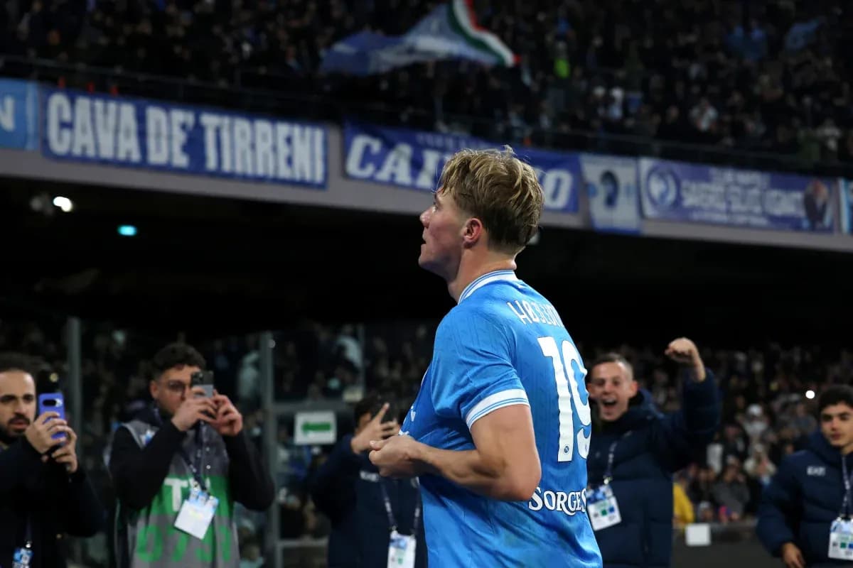 Jugador de Napoli celebrando un gol
