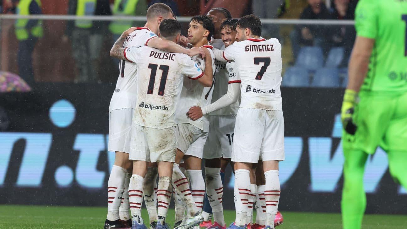 Celebración de jugadores de AC Milan en partido