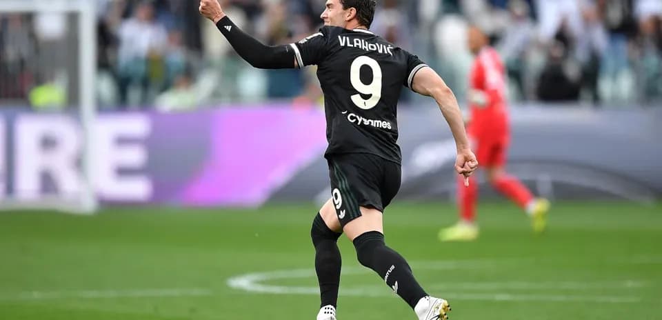 Jugador de Juventus celebrando un gol