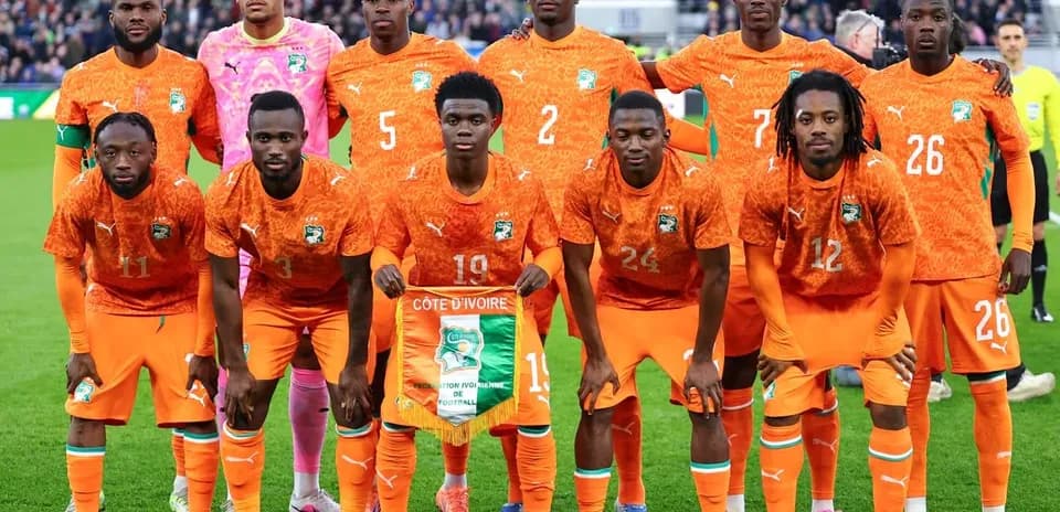 Equipo de Côte d'Ivoire posando para la foto