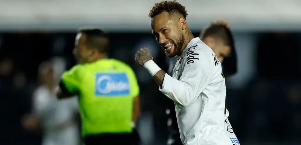 Neymar celebrando tras anotar un gol en partido