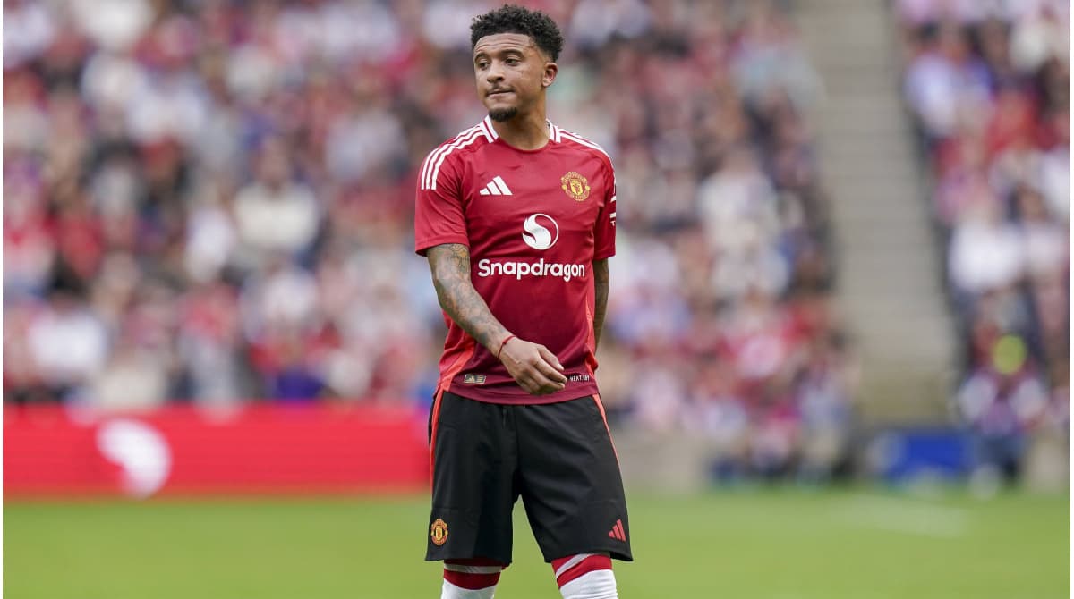 Jugador de Manchester United en el campo durante el partido Jugador de Manchester United en el campo durante el partido