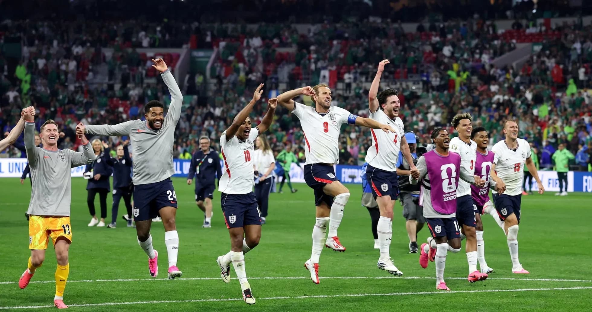 Jugadores de Inglaterra celebrando la victoria Jugadores de Inglaterra celebrando la victoria